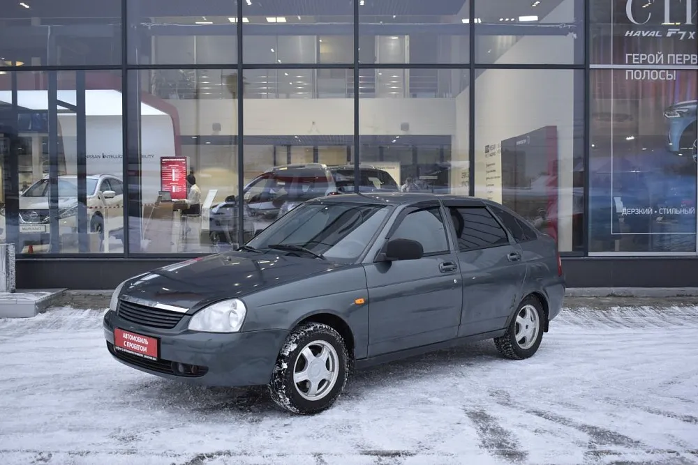 Lada Priora Image 1